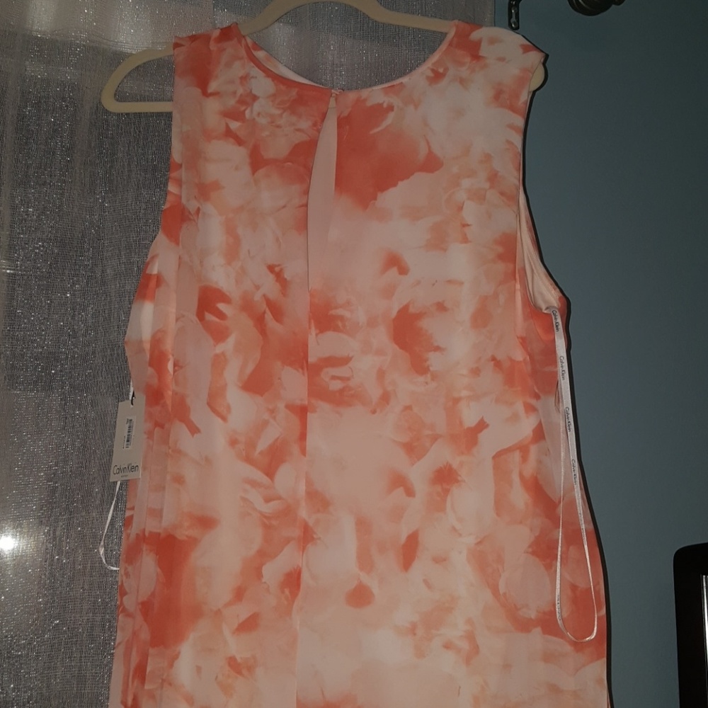 New with tags dress - Picture 3 of 4